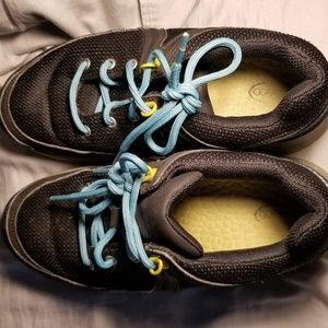 Chaco Hiking Shoes Size 7.5